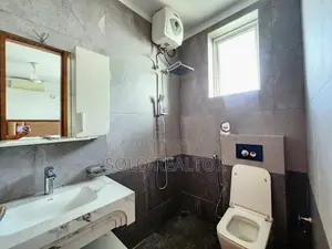 3 Bedroom Apartment for Rent in Colombo 5