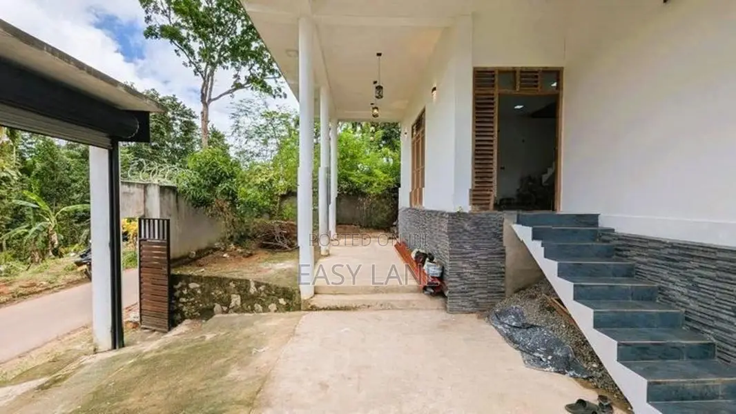 House for sale in ganemulla / SA 11417