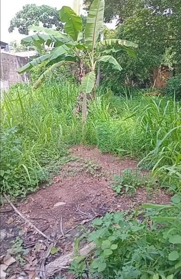 8.5 Perch Bare Land for Sale in Hokandara. CVVV-A2