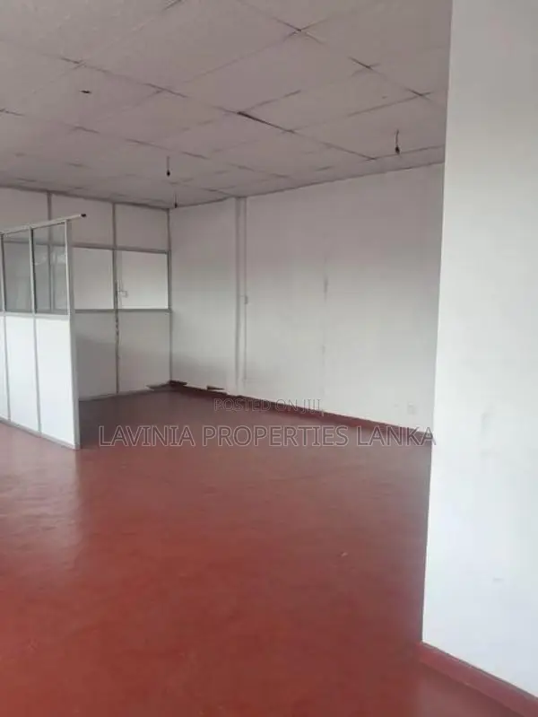 Main Road Facing First-Floor Space for Rent -DIL069C