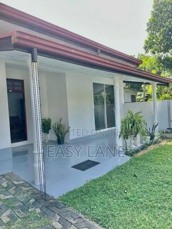 House for sale in Athurugiriya / RU 15180