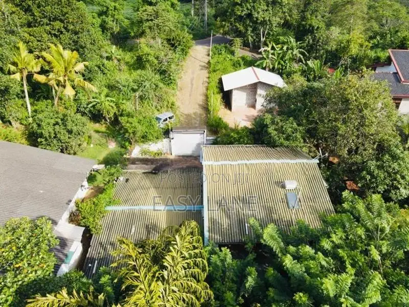 🏡 අතුරුගිරිය hightway එකට ඇවිදයන දුරින් අගනා දෙමහල් නිවසක් / RU 14225
