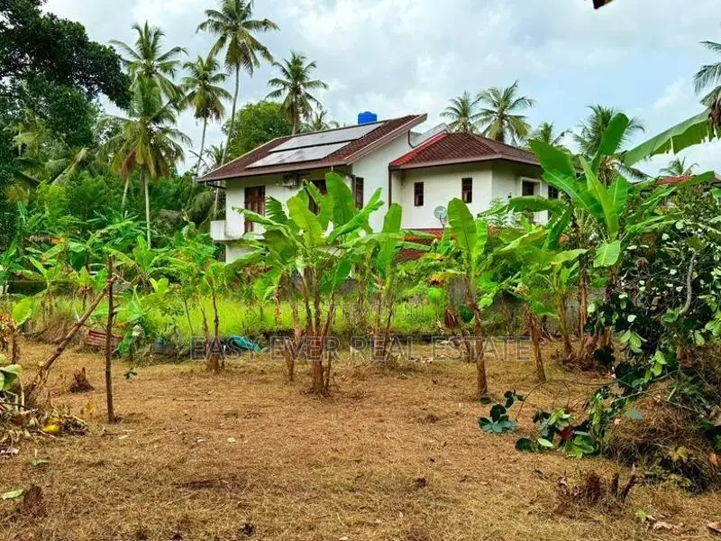 Land for sale in kottawa / KK 15715
