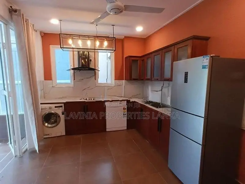 LUXURY 5-BEDROOM HOUSE FOR SALE IN JA ELA [ELK027H]