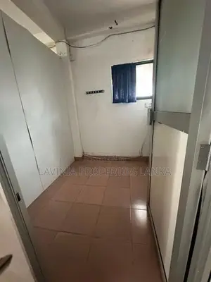 Commercial space for rent NUGEGODA IME012C