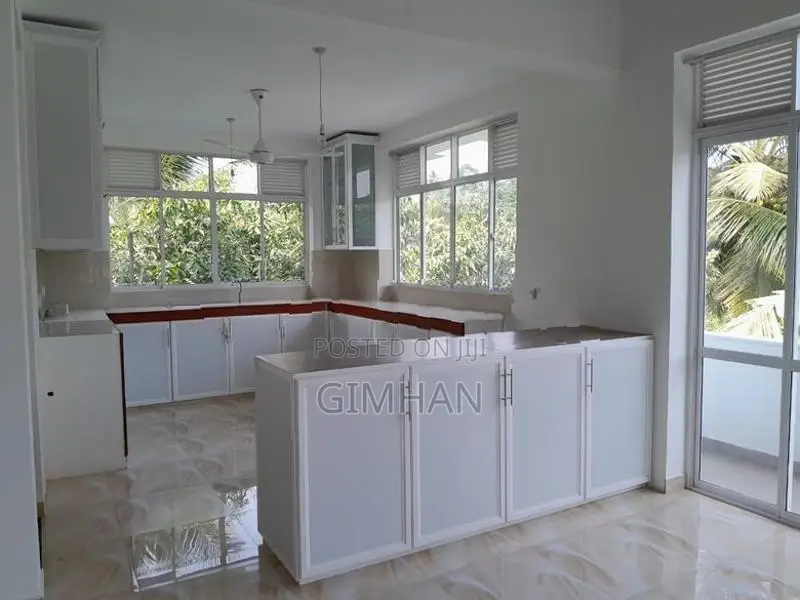 Newly Built House For Rent Homagama