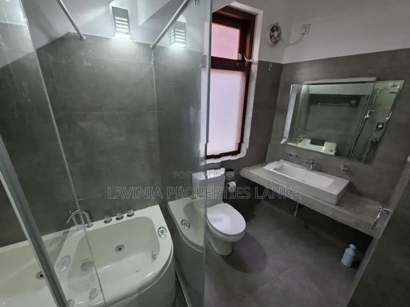 LUXURY HOUSE NAWALA for sale IME013S