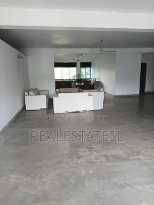 12 Bed 10000 Sqft House for rent at Dehiwela - Closer to Havelock city