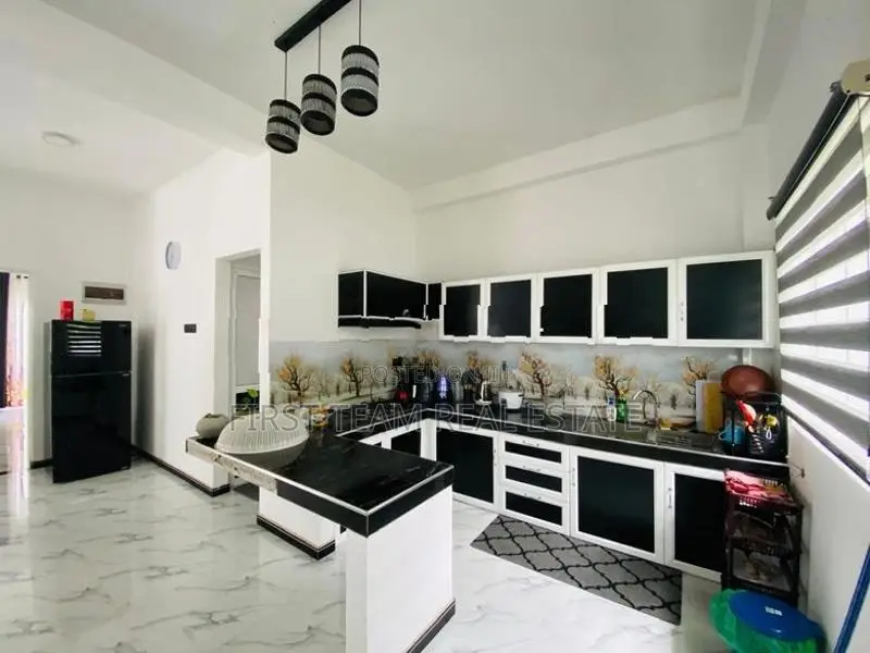 Brand New Luxury House for Sale in Kundasale