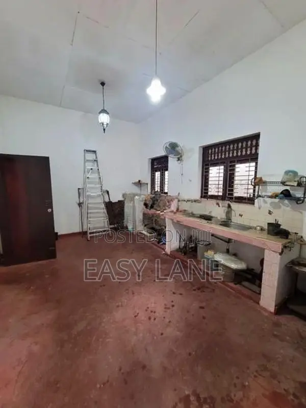 🏡 කිරිබත්ගොඩින් වටිනා ව්‍යාපාරික හා නේවාසික ආයෝජන අවස්ථාවක් / 13656