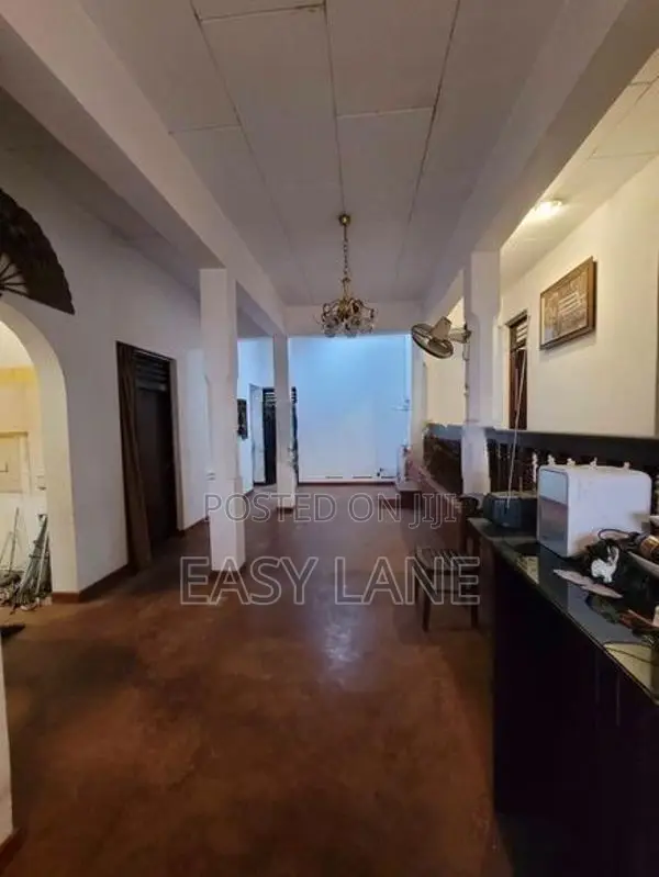 🏡 කිරිබත්ගොඩින් වටිනා ව්‍යාපාරික හා නේවාසික ආයෝජන අවස්ථාවක් / 13656