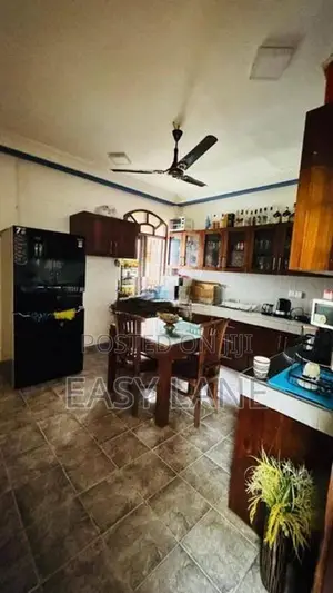 🏡නවගමුව පත්තිනි දේවාලය අසලින් අංගසම්පූර්ණ දෙමහල් නිවසක් / SA 12974