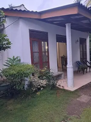 single house for sale in boralasgamuwa