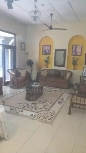 Two Houses For Sale In One Land Borupana