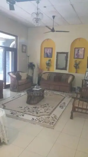 Two Houses For Sale In One Land Borupana