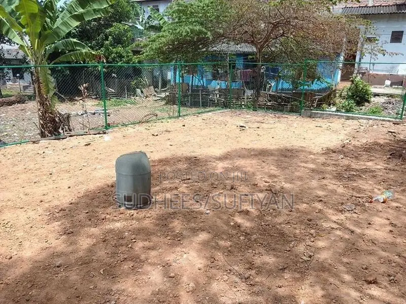 Land For Sale At Akbar Town - Hunupitiya