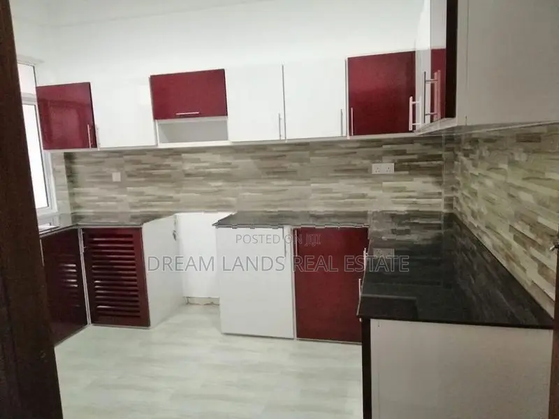 First floor for rent Hokandara Talawatugoda