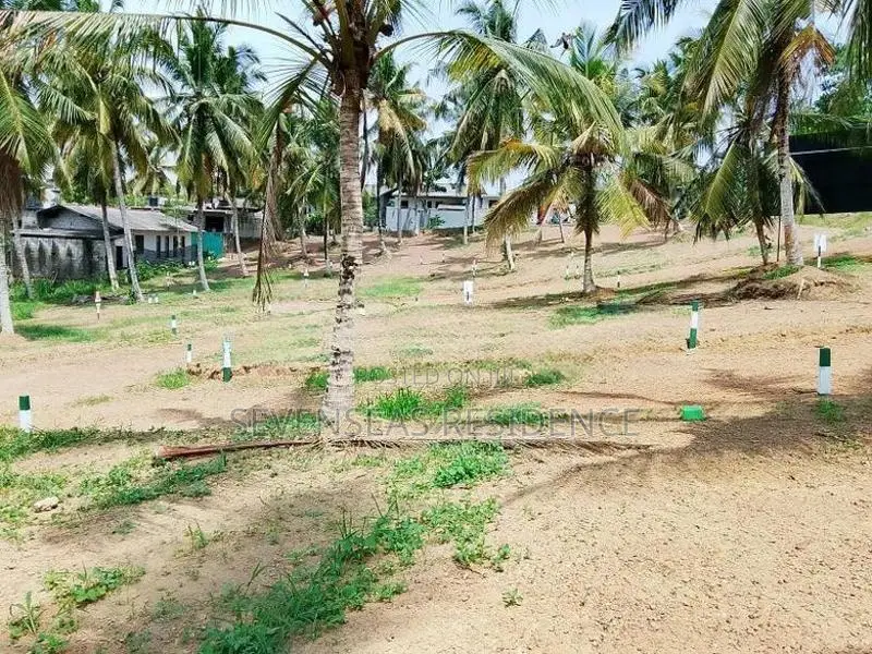 හයිවේ එකට ලගින්ම පදිංචියට හොදම ඉඩම්