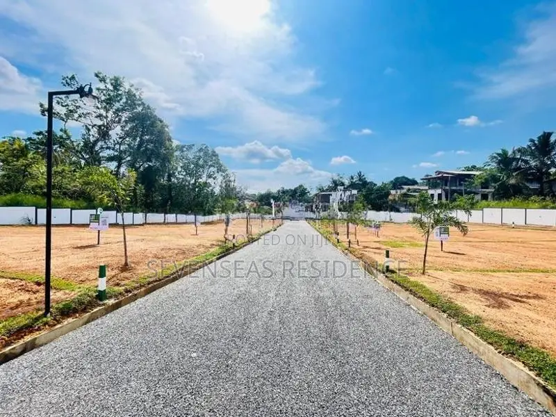 best land for sale in athurugiriya