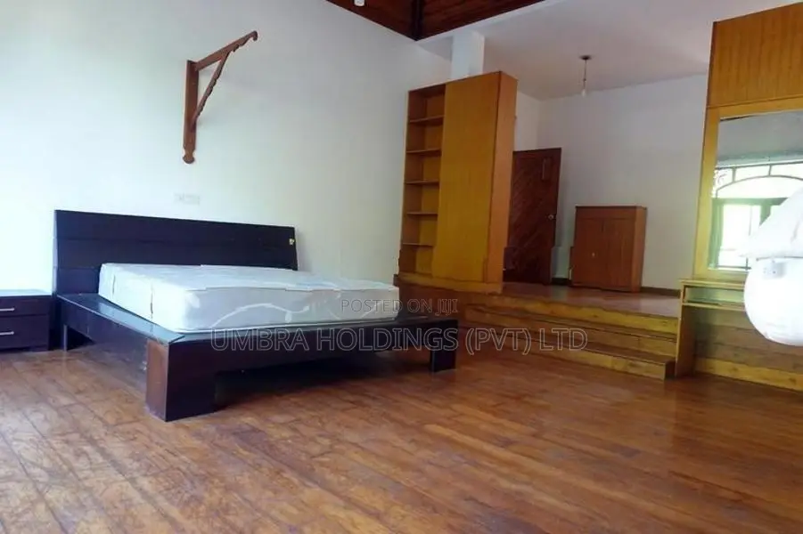 Luxury House for Rent in Nugegoda - 4012U