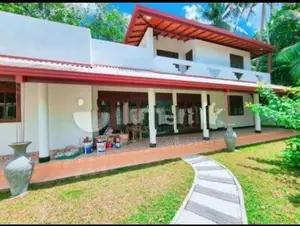 5BED HOUSE FOR SALE IN BANDARAGAMA (SP1296)