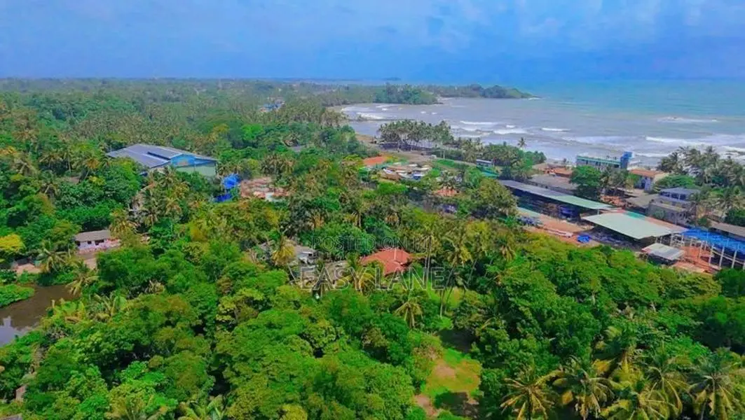 🌊පයාගල Beach Side Wive එකක් සමග පර්චස් 171 / CA 14520