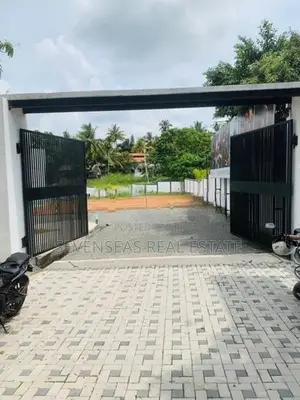 බිම් කොටස් Athurugiriya