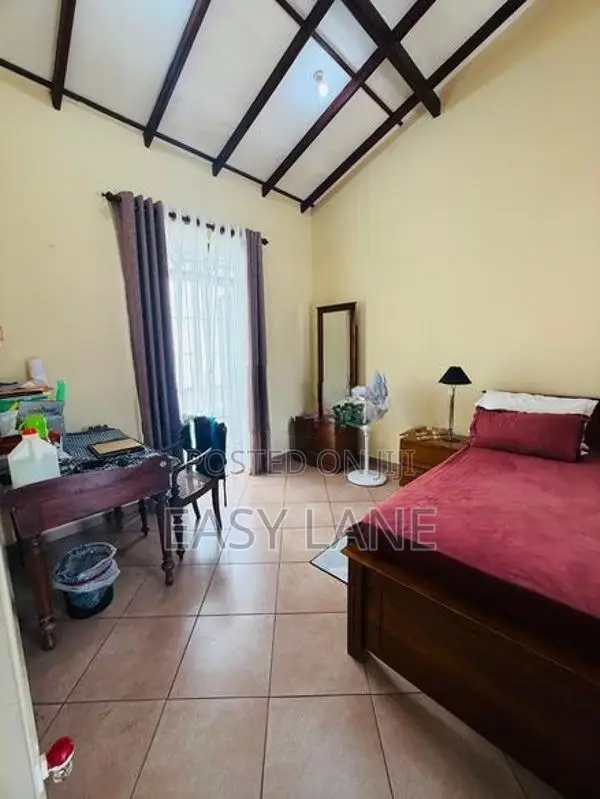 House for sale in Malabe / RU 14646