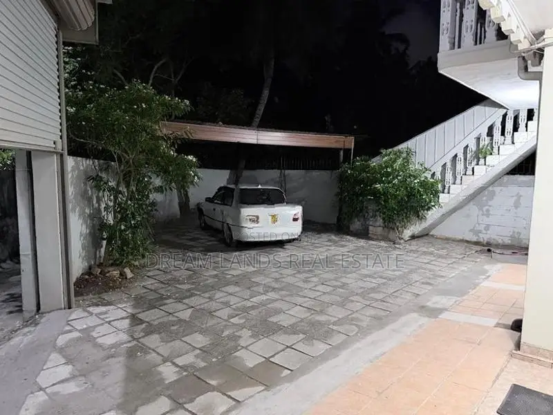 Two story house for rent commercial propose Koswatta Nawala