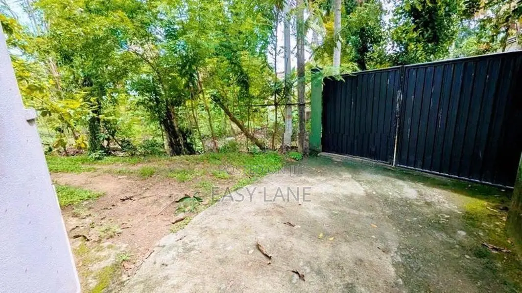 Land for sale in wattala Hunupitiya / KM 10628