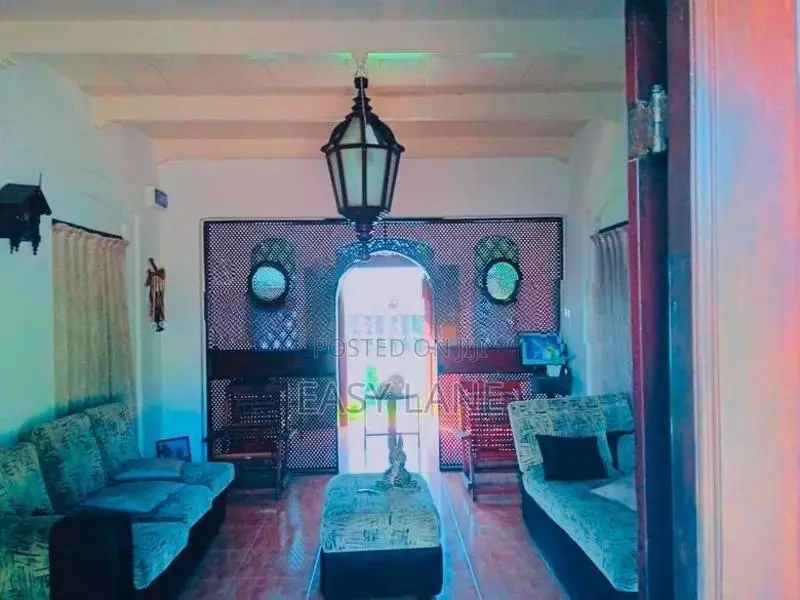Antique house for sale in kamburupitiya / YS 14440