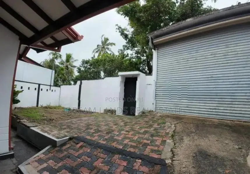 Two story stand a lone house for rent Rajagiriya