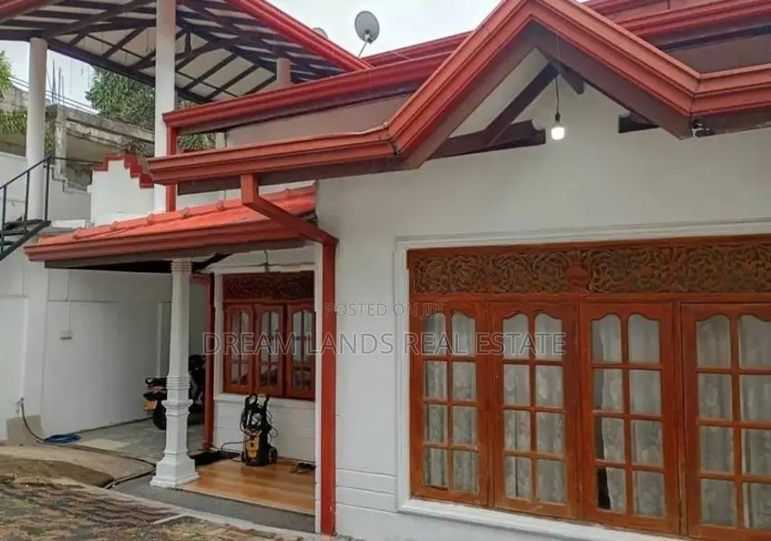 Two story stand a lone house for rent Rajagiriya