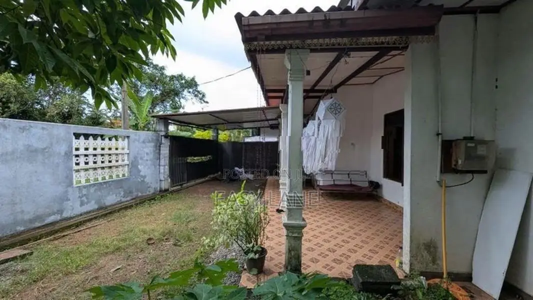 House for sale in Kelaniya / CA 13803