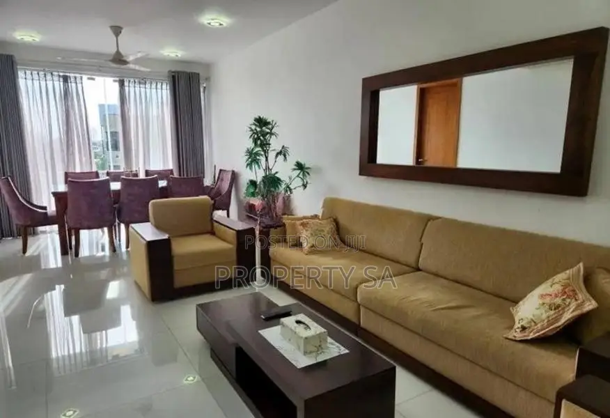 3 bedroom Apartment for Rent in Colombo 5