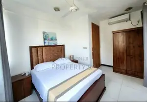 3 bedroom Apartment for Rent in Colombo 5