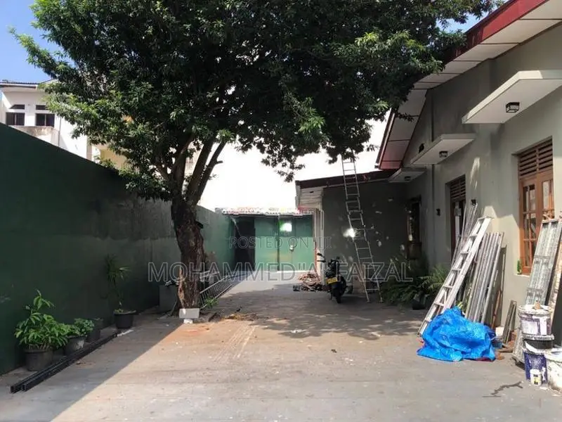 House For Rent in W A. Silva Mawathe Wellawatte Colombo.06