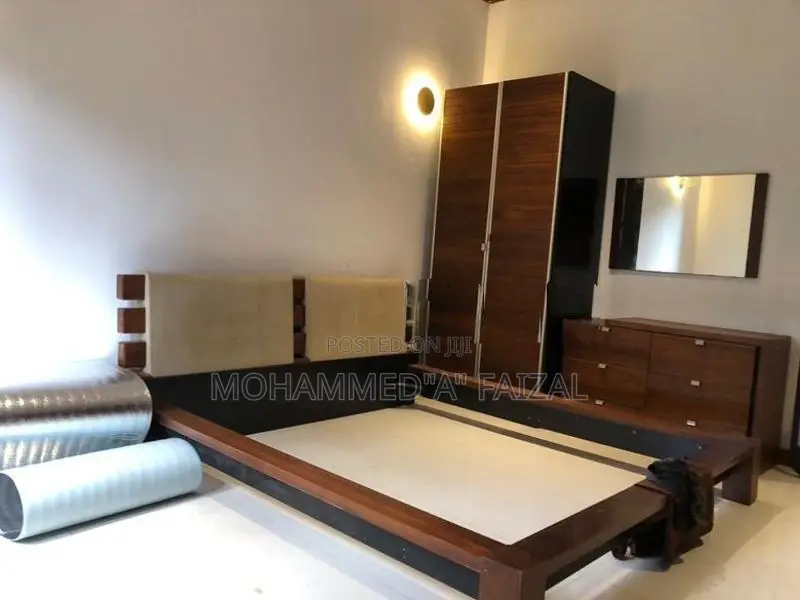 Warehouse & Store For Rent in W A.Silva Mawathe Wellawatte Colombo.06