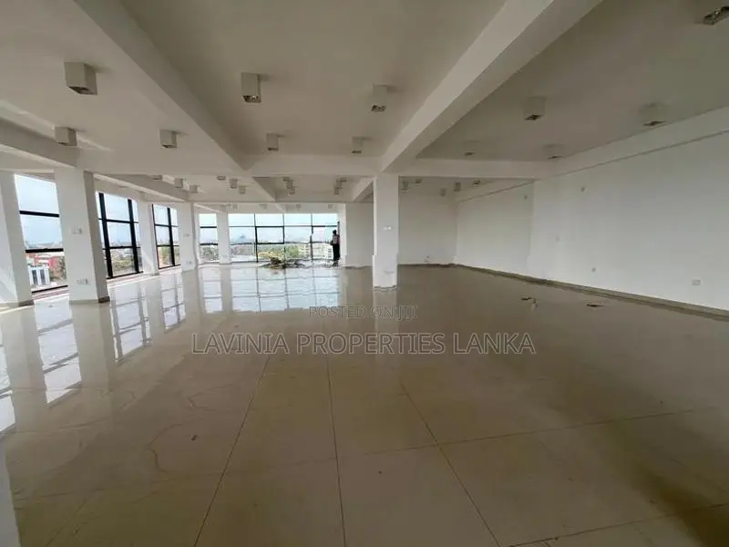 COMMERCIAL PROPERTY FOR RENT AT RAJAGIRIYA THA82C