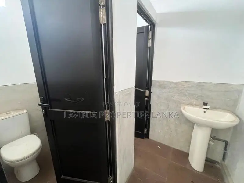 COMMERCIAL PROPERTY FOR RENT AT RAJAGIRIYA THA82C