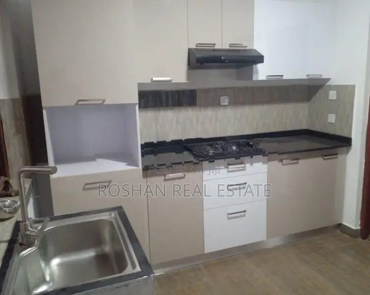FULLY FURNISHED LUXURY HOUSE FOR RENT COLOMBO 8 CH2866