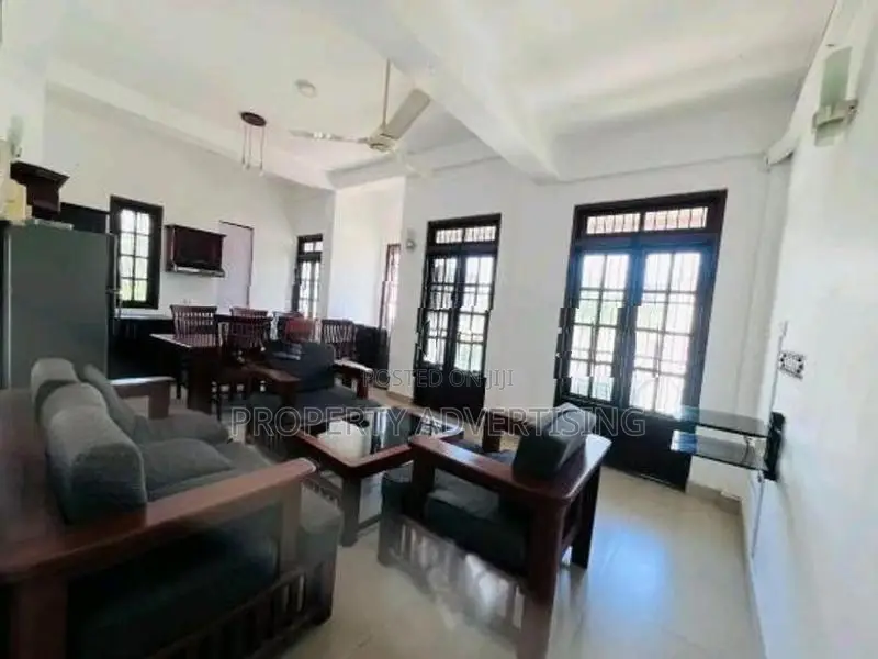 Luxury house for sale in Colombo 5