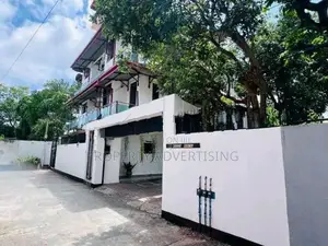 Luxury house for sale in Colombo 5