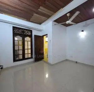 Privert apartment for rent Kalubowila