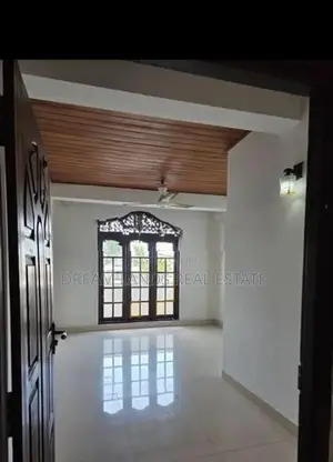 Privert apartment for rent Kalubowila