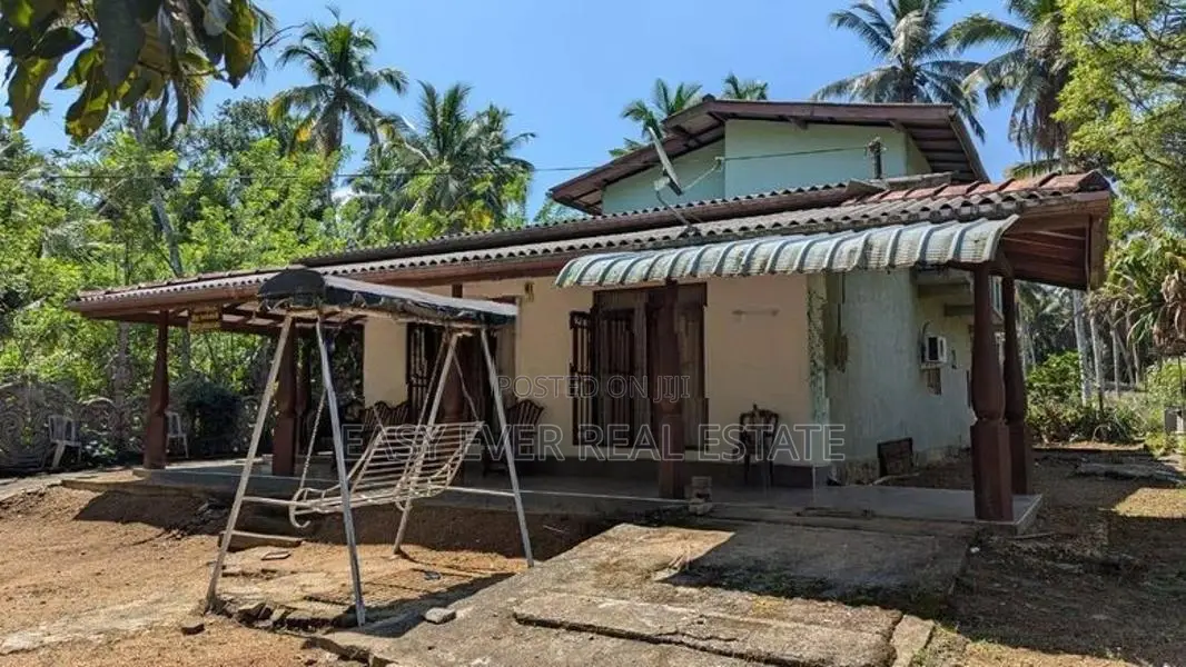 House for sale in kirindiwela / DM 10925