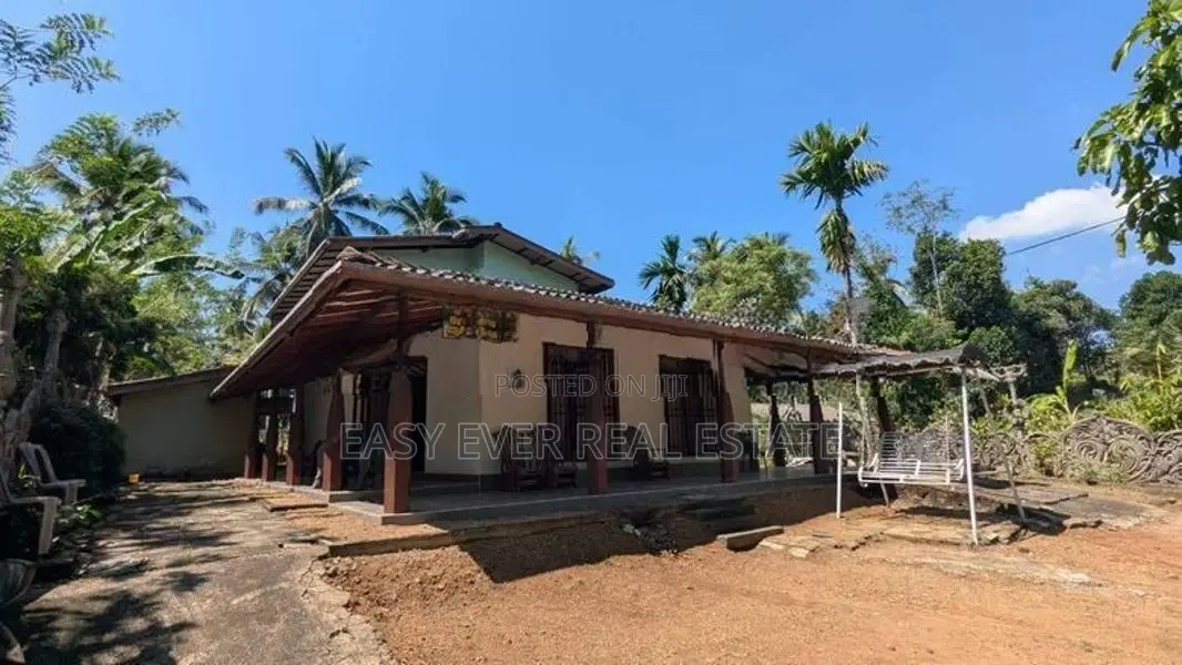 House for sale in kirindiwela / DM 10925