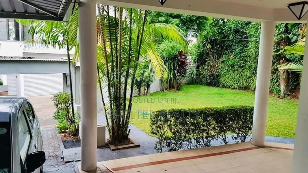 Unfurnished Battaramulla 5 BR house for rent