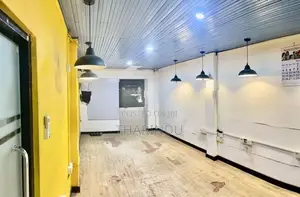 Office Building for Sale in Kalaniya
