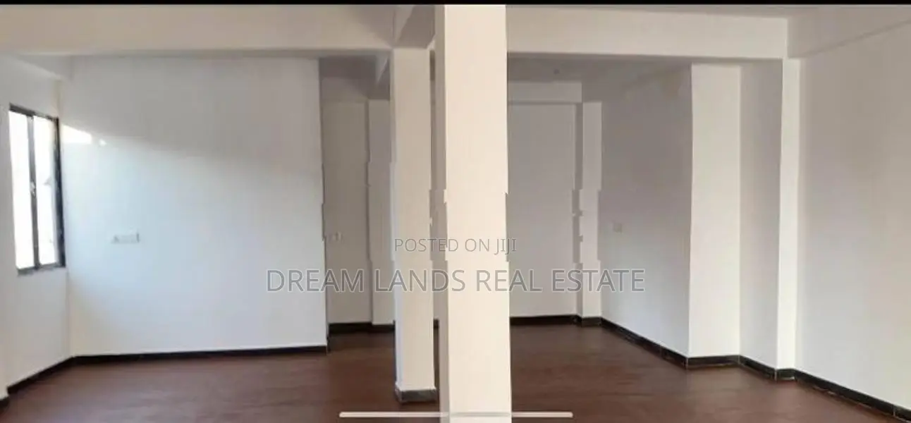 COMMERCIAL BUILDING FOR RENT IN RATHMALANA (SP1300)
